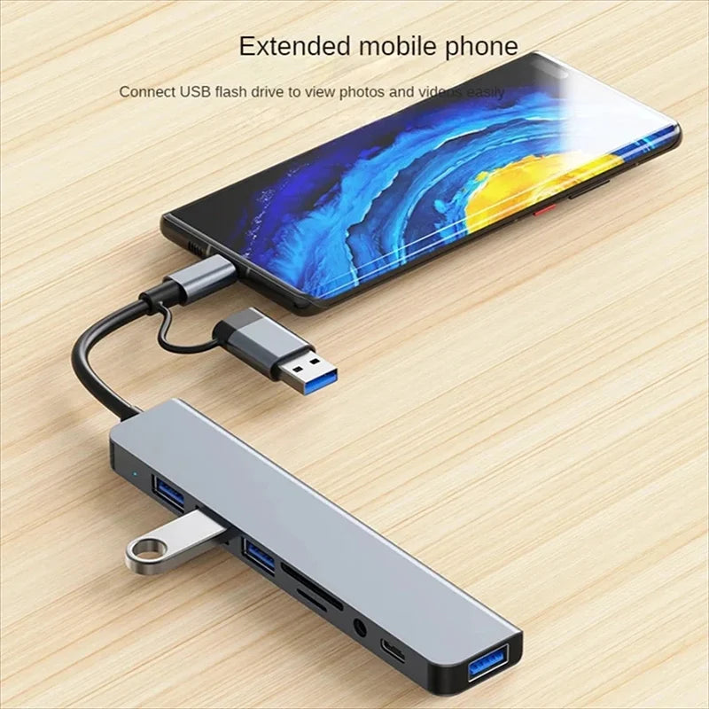 Hub USB-C 8 în 1 – Extindere Porturi și Cititor Carduri