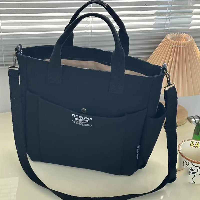 Geantă Tote din Pânză – Spațioasă și Elegantă