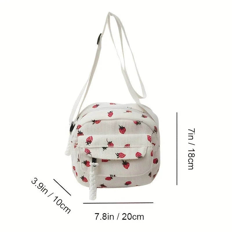 Geantă Crossbody cu Model Căpșuni – Compactă și Practică
